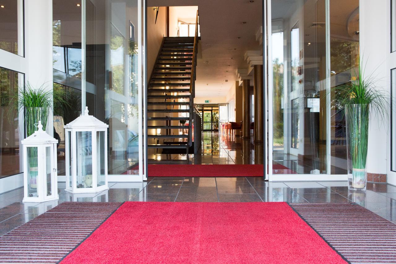Plaza Suites רוסלסהיים מראה חיצוני תמונה