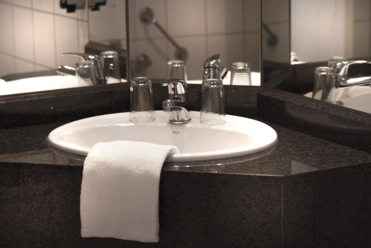 Plaza Suites רוסלסהיים מראה חיצוני תמונה